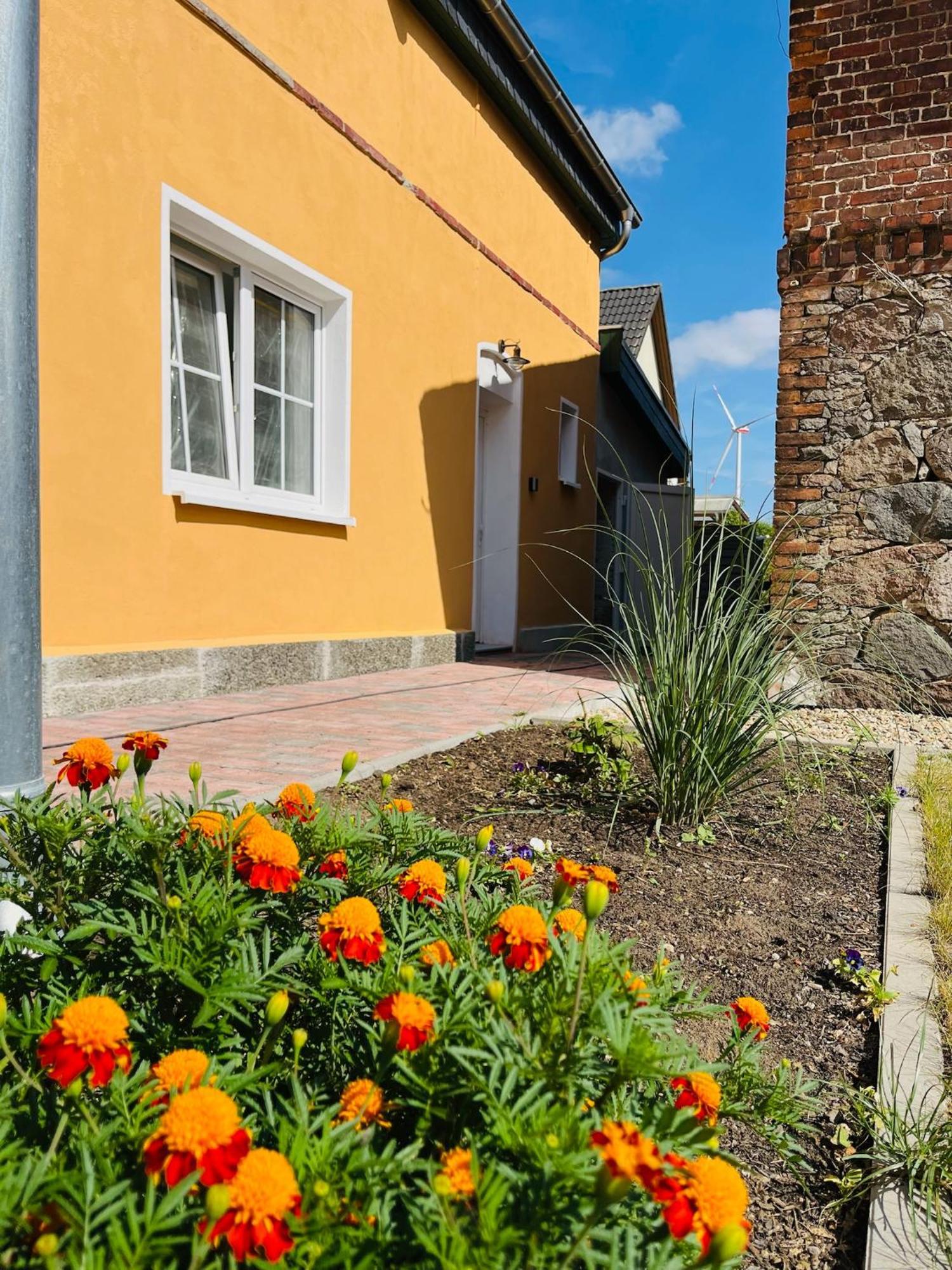 Gutshof Von Gemuenden Ferienwohnung 1 Бернау-бай-Берлін Екстер'єр фото